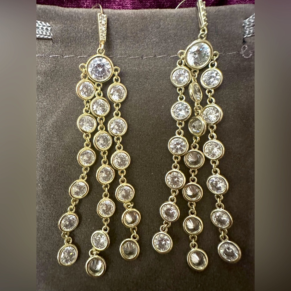 Kendra Scott earrings